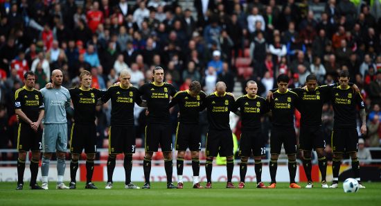 ELK回应亮小丑嘲讽IG！世界冠军落泪引热议，全华班黑历史被挖出