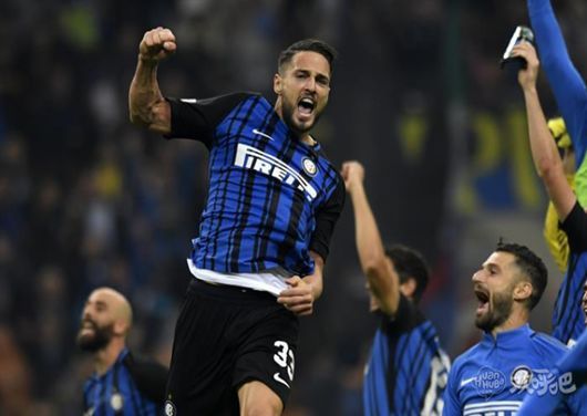 状元打替补？马刺这操作太凡尔赛！文班亚马60分钟净胜64分，悄悄刷新NBA百年历史纪录