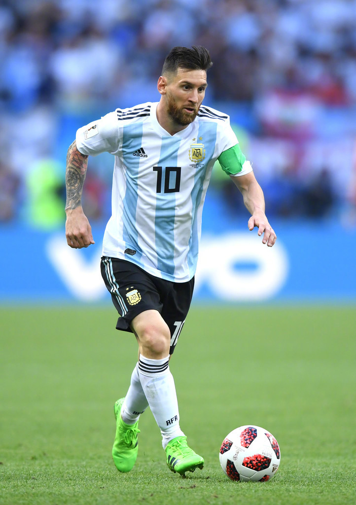 迪洛伦佐：面对出色的对手两次落后绝对不容易，我们满意平局