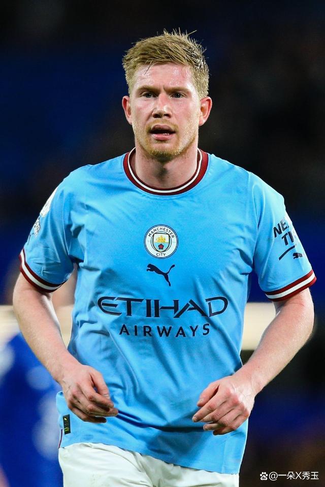 裁判受伤，NBA资深裁判比尔·肯尼迪比赛后腿筋受伤，无限期休战