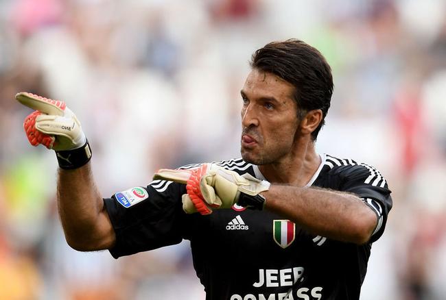 LCK银河战舰被打成人机！连送两张MSI门票，中单心态炸裂现场抽泣